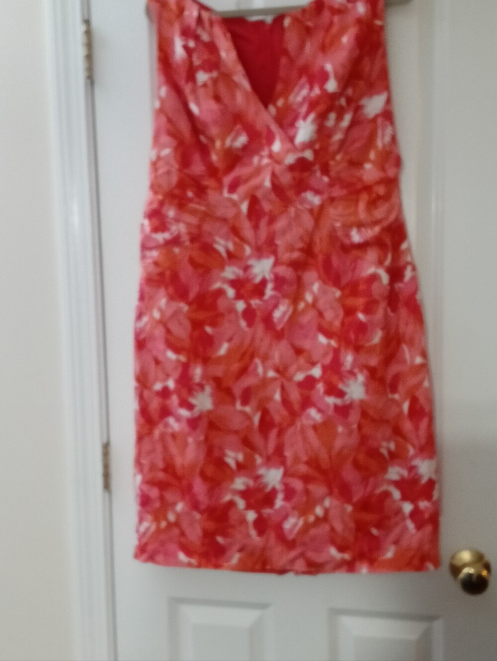ADRIANNA PAPELL Floral V-Neck Sleeveless Sheath Dress in Coral Pink SIZE 16W - Picture 9 of 10